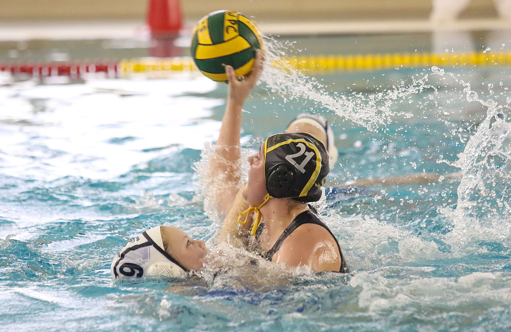 Oakville vs. Marquette girls water polo